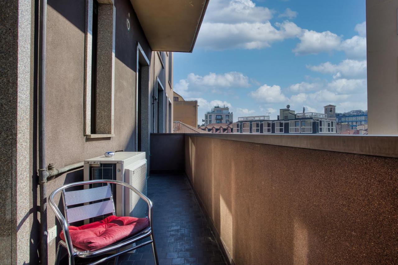 Joivy Vibrant 2Bed Apt With Balcony Milaan Buitenkant foto