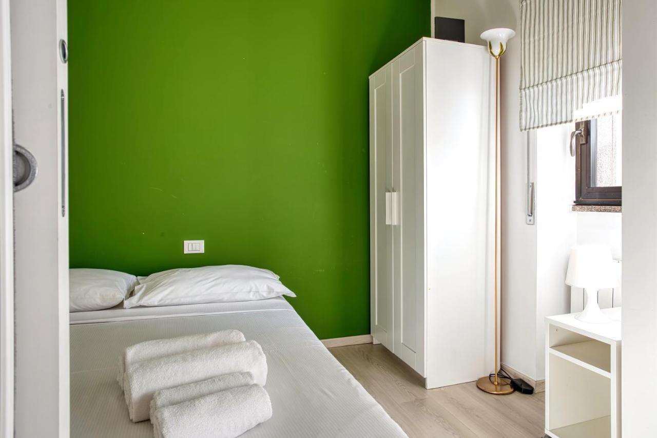 Joivy Vibrant 2Bed Apt With Balcony Milaan Buitenkant foto